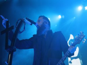 Skillet, Photography by Josh Wagner